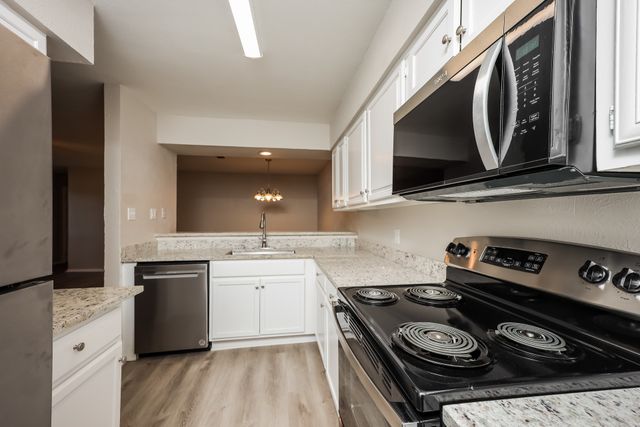 1803 Abshire Lane, Dallas, TX 75228