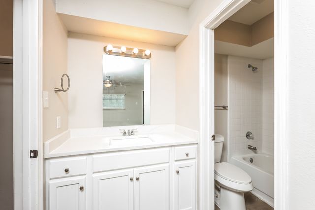 1803 Abshire Lane, Dallas, TX 75228