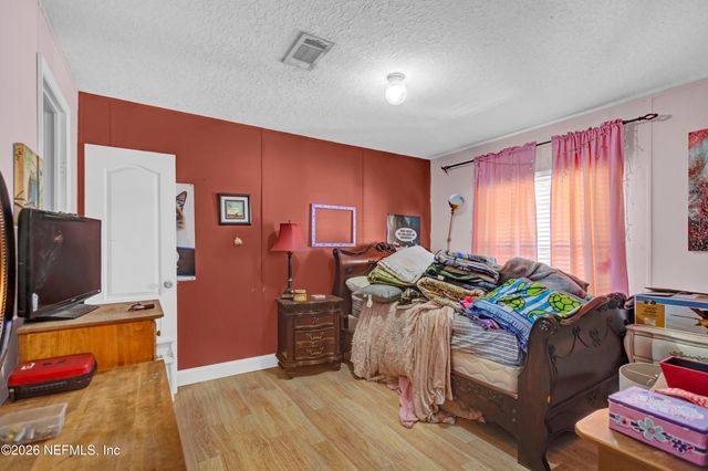 125 CURRANT Avenue, Middleburg, FL 32068