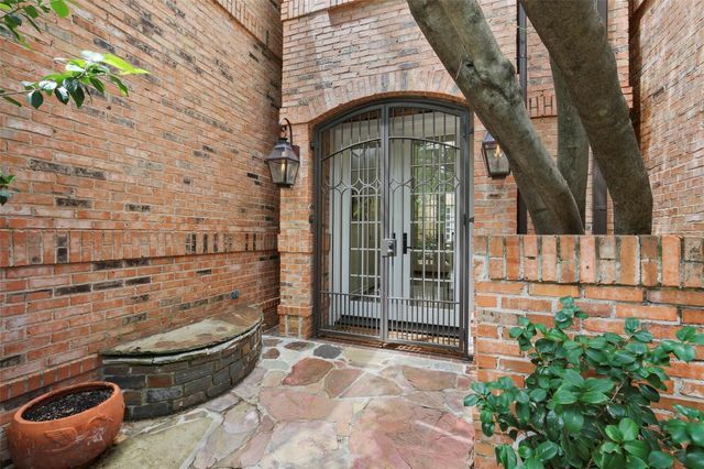 3514 N Fitzhugh Avenue, Dallas, TX 75204