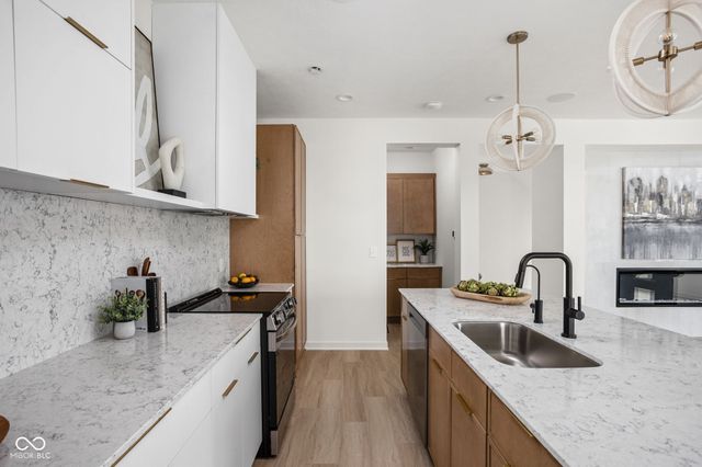 17443 Carrier Drive, Westfield, IN 46074