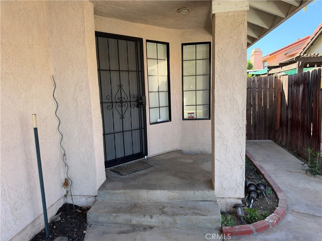 186 Iron Bark, Corona, CA 92879 — photo 2