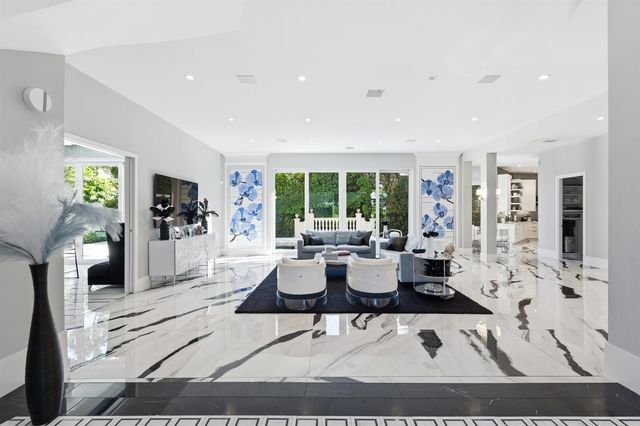 254 Atlantic Avenue, Palm Beach, FL 33480