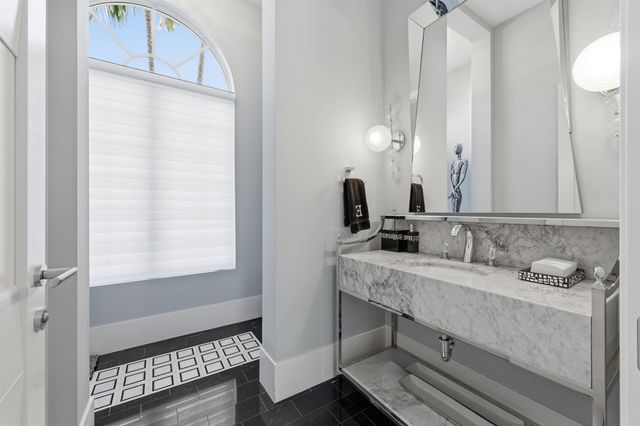 254 Atlantic Avenue, Palm Beach, FL 33480