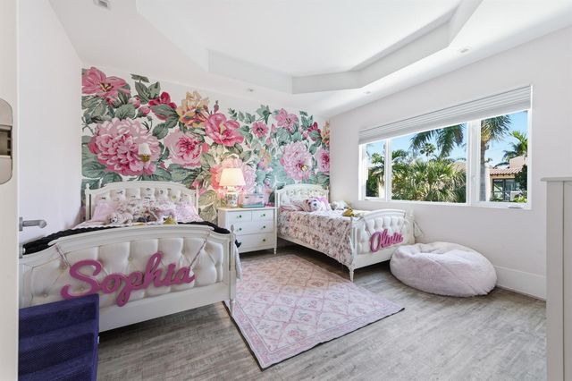 254 Atlantic Avenue, Palm Beach, FL 33480