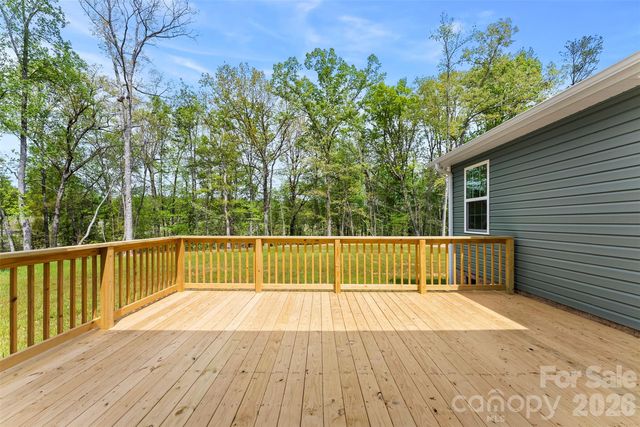 110 W Iowa Avenue, Bessemer City, NC 28016