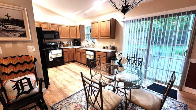 1092 Goldenrod Drive, Houghton Lake, MI 48629