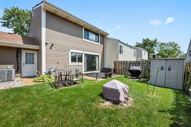 205 Robbin Drive, Romeoville, IL 60446