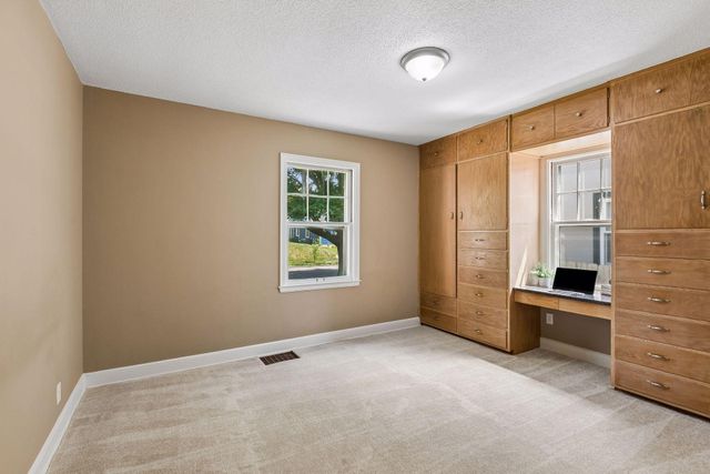 2713 Meridian Drive, Robbinsdale, MN 55422