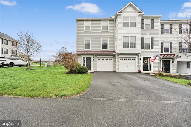 901 HEATHER WAY, Morgantown, PA 19543