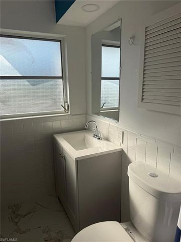 1732 Cornwallis PKWY, Cape Coral, FL 33904