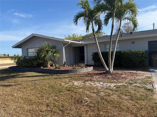 1732 Cornwallis PKWY, Cape Coral, FL 33904