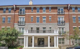 800 ADMIRALS WAY #1821, Philadelphia, PA 19146