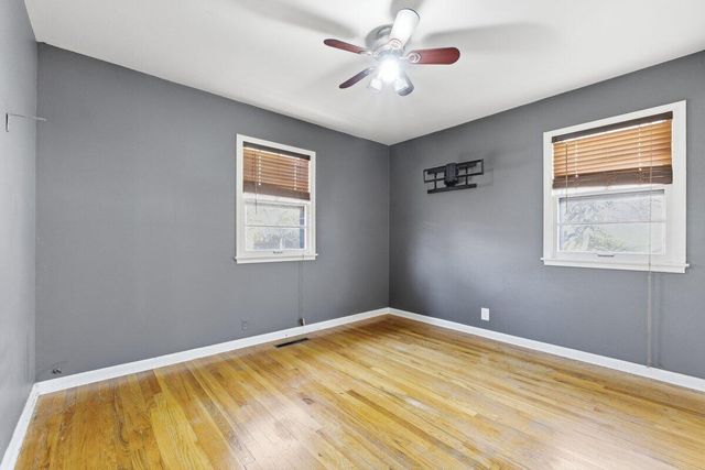 206 IVY Drive, Council Bluffs, IA 51503