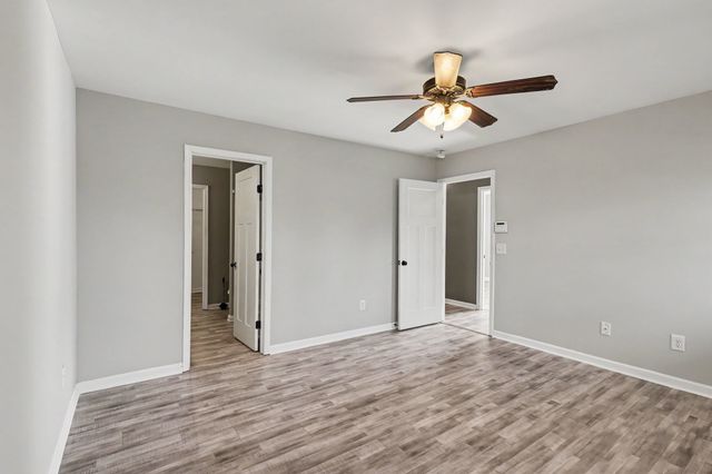 209 Woodsong lane, Columbia, TN 38401