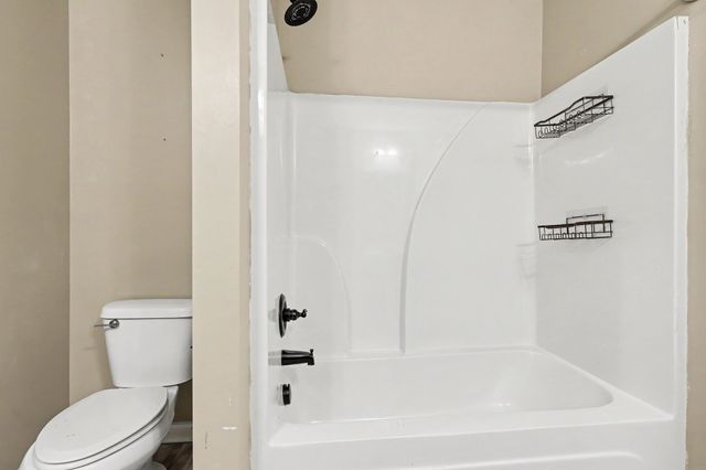 209 Woodsong lane, Columbia, TN 38401