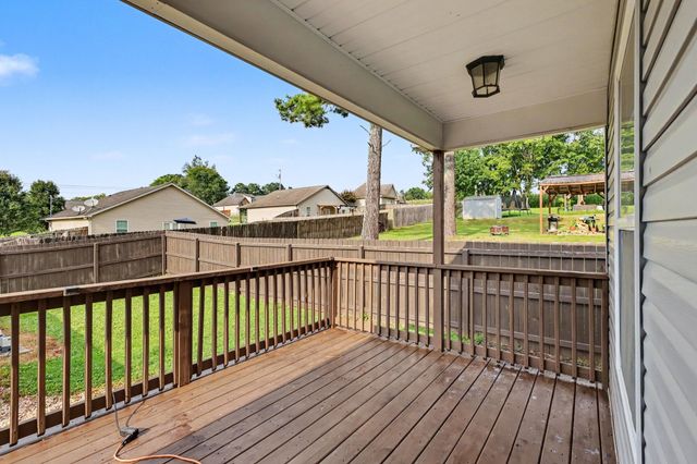 209 Woodsong lane, Columbia, TN 38401