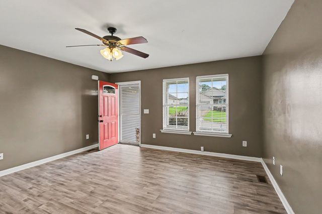 209 Woodsong lane, Columbia, TN 38401