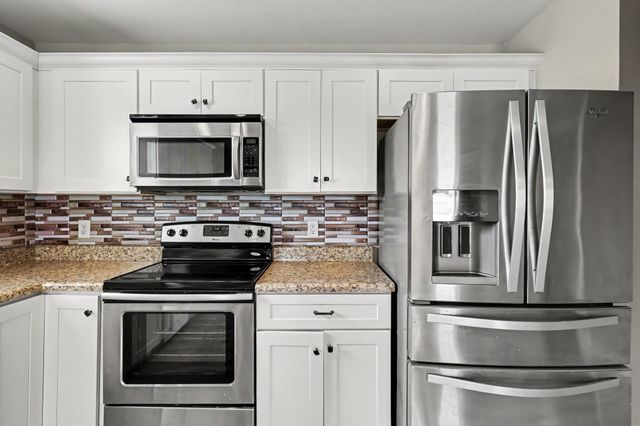 209 Woodsong lane, Columbia, TN 38401