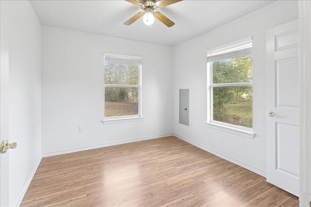 1005 S Dunbar Street, Crockett, TX 75835