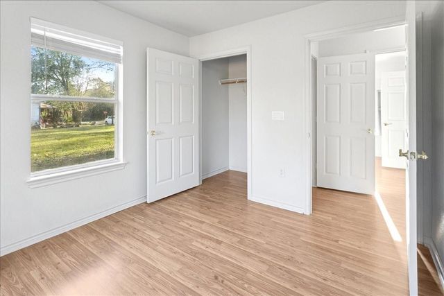 1005 S Dunbar Street, Crockett, TX 75835