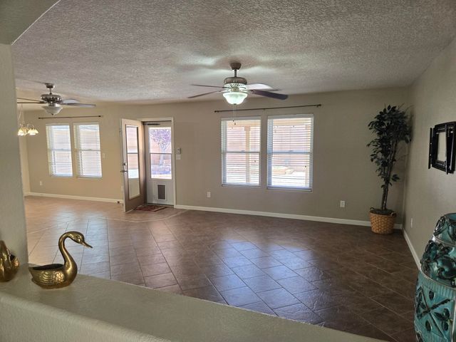 9527 SUN DANCER Drive NW, Albuquerque, NM 87114