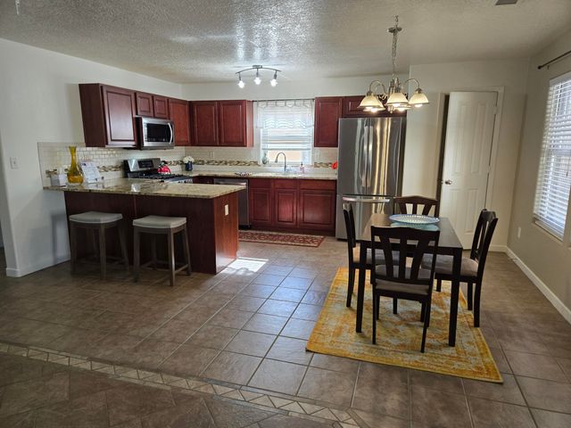 9527 SUN DANCER Drive NW, Albuquerque, NM 87114