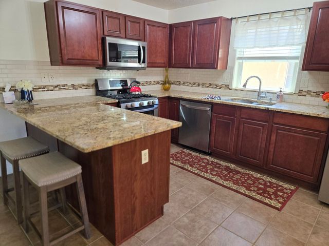 9527 SUN DANCER Drive NW, Albuquerque, NM 87114