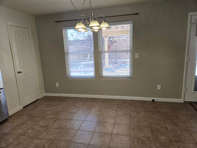 9527 SUN DANCER Drive NW, Albuquerque, NM 87114