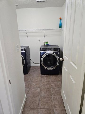 9527 SUN DANCER Drive NW, Albuquerque, NM 87114