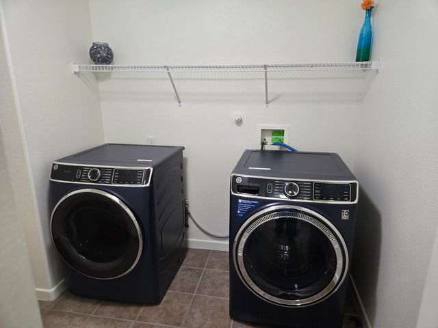 9527 SUN DANCER Drive NW, Albuquerque, NM 87114