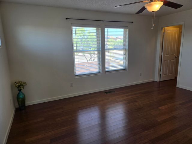 9527 SUN DANCER Drive NW, Albuquerque, NM 87114