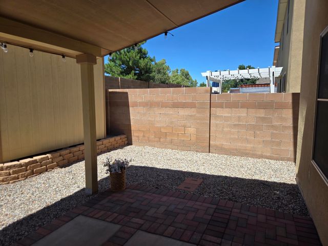 9527 SUN DANCER Drive NW, Albuquerque, NM 87114