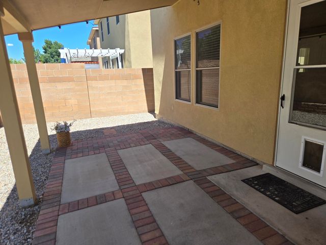 9527 SUN DANCER Drive NW, Albuquerque, NM 87114