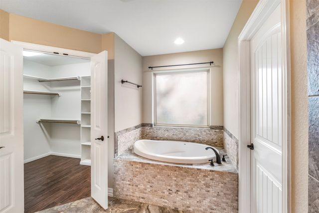 800 Acadia Court, Tolar, TX 76476
