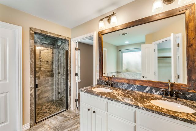 800 Acadia Court, Tolar, TX 76476