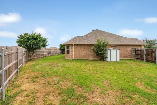 800 Acadia Court, Tolar, TX 76476