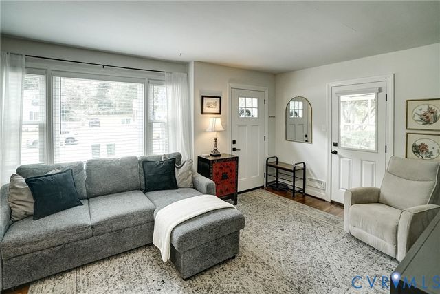 8402 Rolando Dr, Henrico, VA 23229