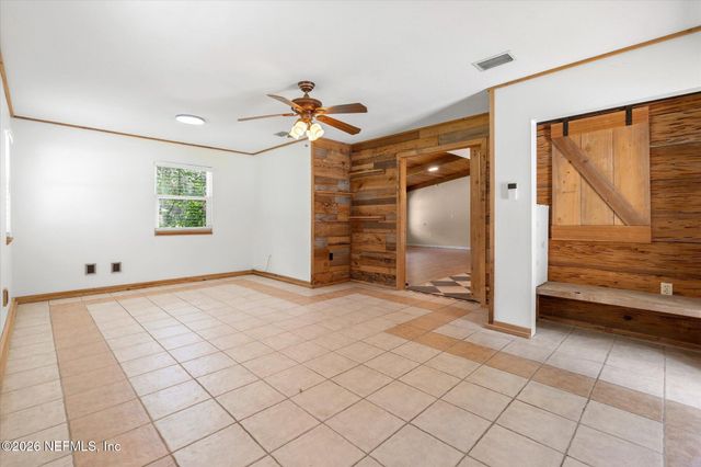 109 OAK TREE Lane, Palatka, FL 32177