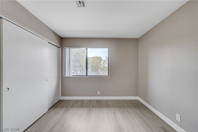 5074 South Rainbow Boulevard 206, Las Vegas, NV 89118