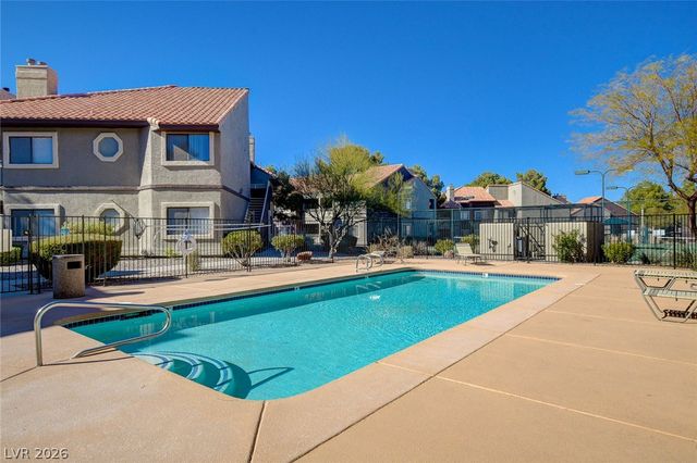 5074 South Rainbow Boulevard 206, Las Vegas, NV 89118