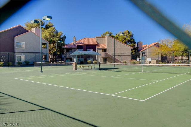 5074 South Rainbow Boulevard 206, Las Vegas, NV 89118