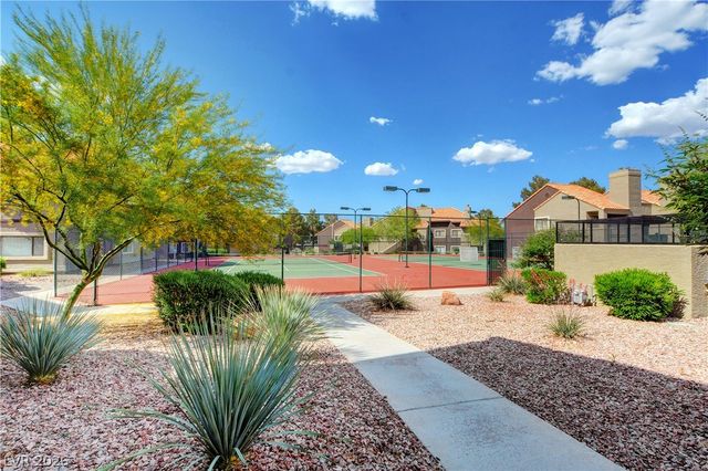 5074 South Rainbow Boulevard 206, Las Vegas, NV 89118