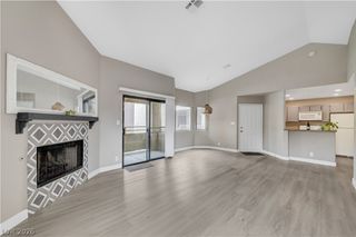 5074 South Rainbow Boulevard 206, Las Vegas, NV 89118