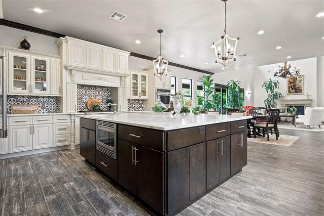 2808 Perth Drive, Edmond, OK 73013