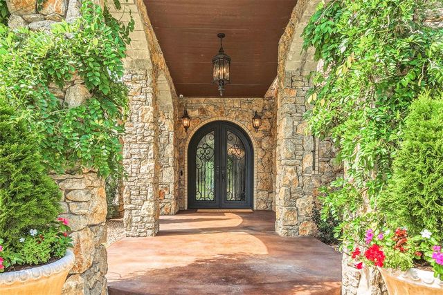 2808 Perth Drive, Edmond, OK 73013