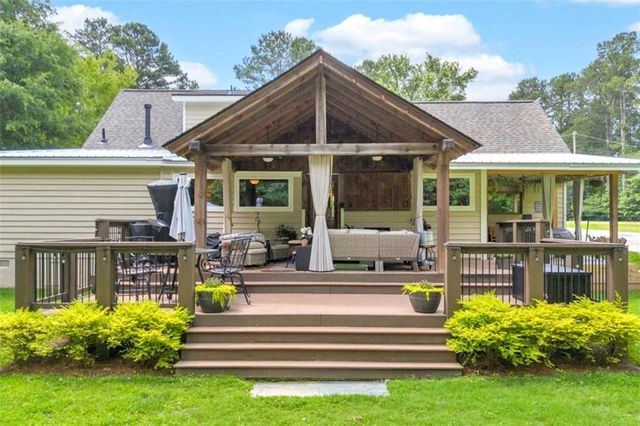 3969 Grove Trail, Loganville, GA 30052
