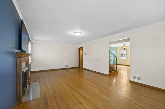 40 S Kellner Road, Columbus, OH 43209
