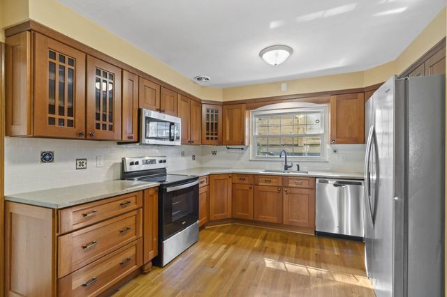 40 S Kellner Road, Columbus, OH 43209