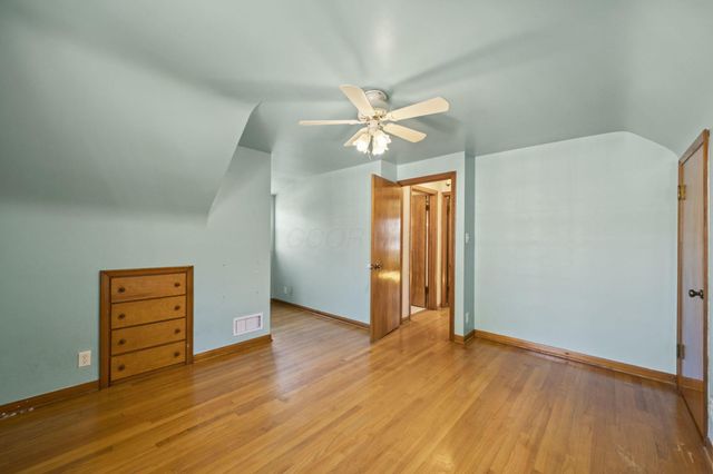 40 S Kellner Road, Columbus, OH 43209
